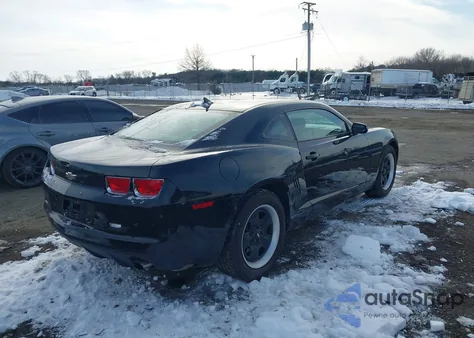 2010 Chevrolet Camaro 1Ls z USA, uszkodzony, nr VIN 2G1FE1EV2A9216132